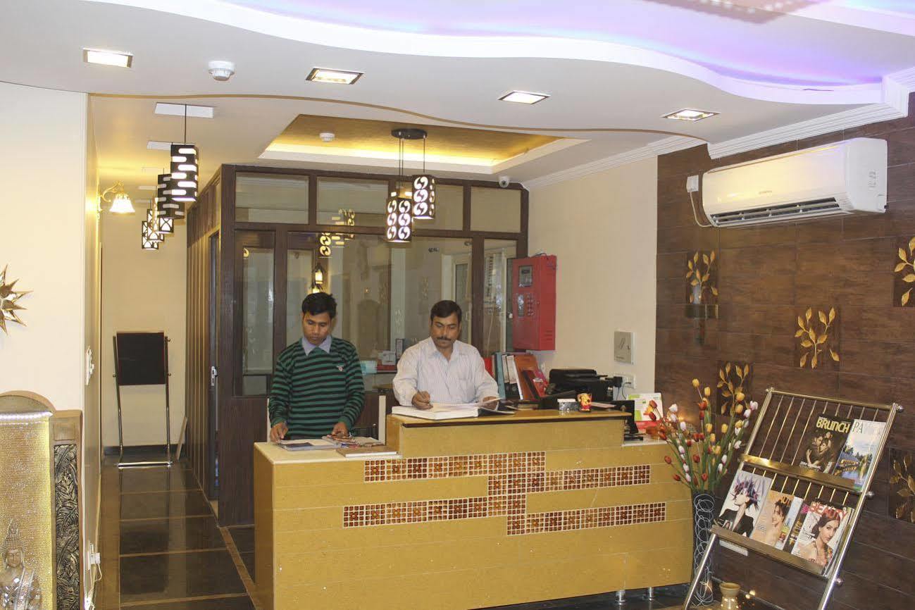 Hotel Persona International Neu-Delhi Exterior foto
